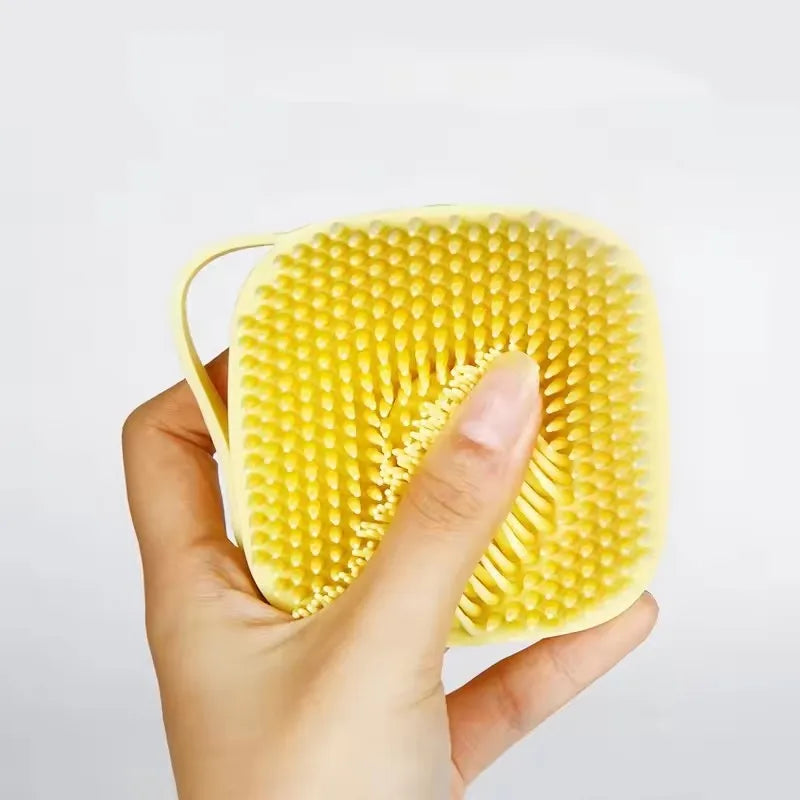 2 in 1 Pet Bathing Brush W/ Handle